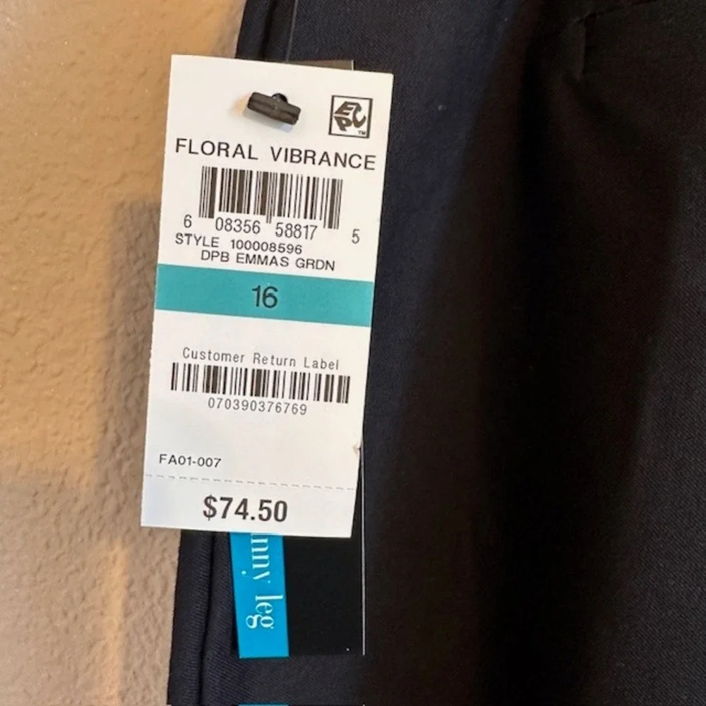 NWT Alfani Women's Black Floral Print Skinny Leg‎ Dress Pants Stretch 16 $74